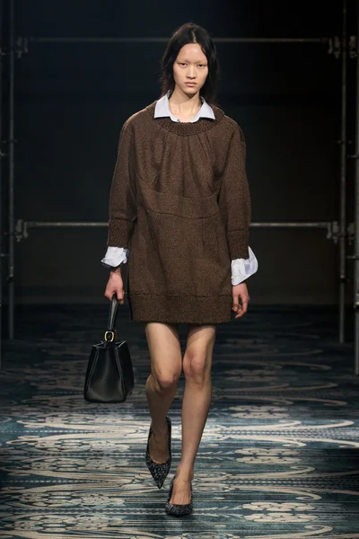 Look 36